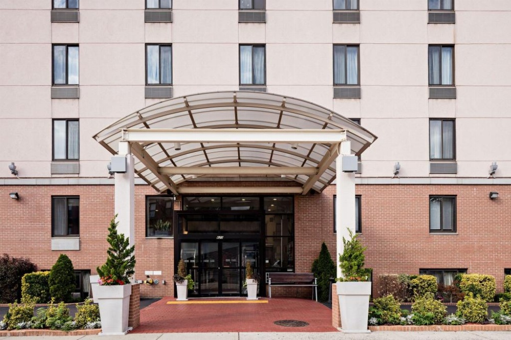 Holiday Inn Express Brooklyn